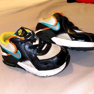Toddlers nike shoes